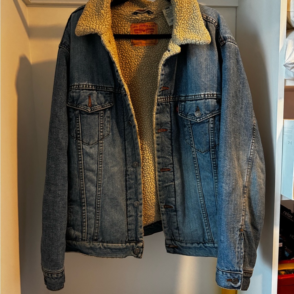 Levi's Blue and Cream Lightweight Sherpa-Lined Jacket